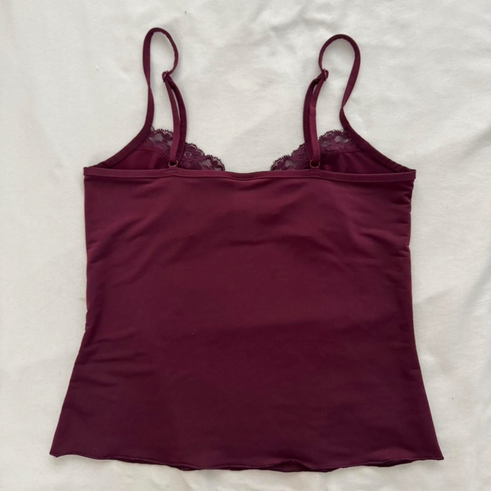 H&M Deep Red Lace Camisole - Picture 2 of 3